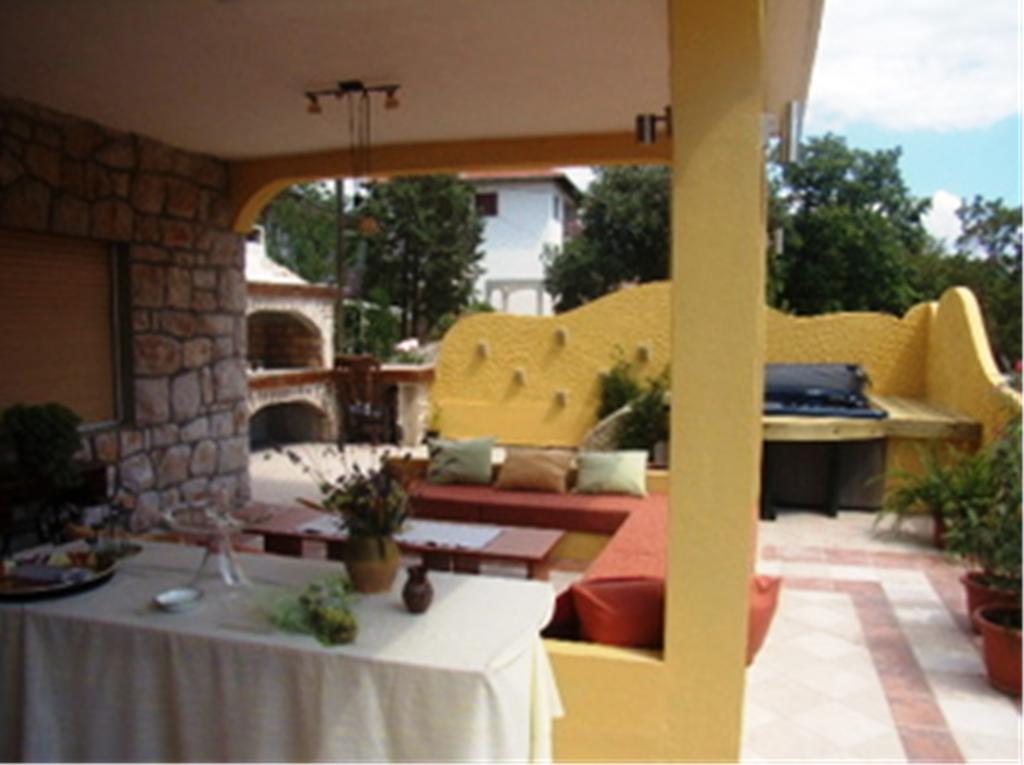 Guest House Sunce Novi Vinodolski Ruang foto